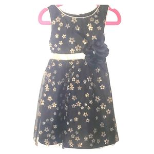 3T Holiday dress with outer tullie skirt gold bow